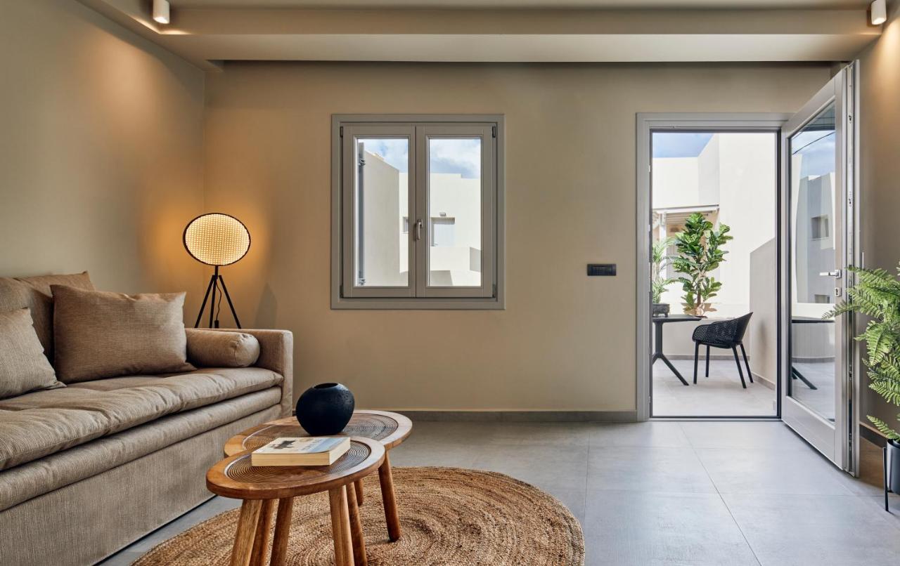 Mayu Suites Pýrgos Eksteriør bilde