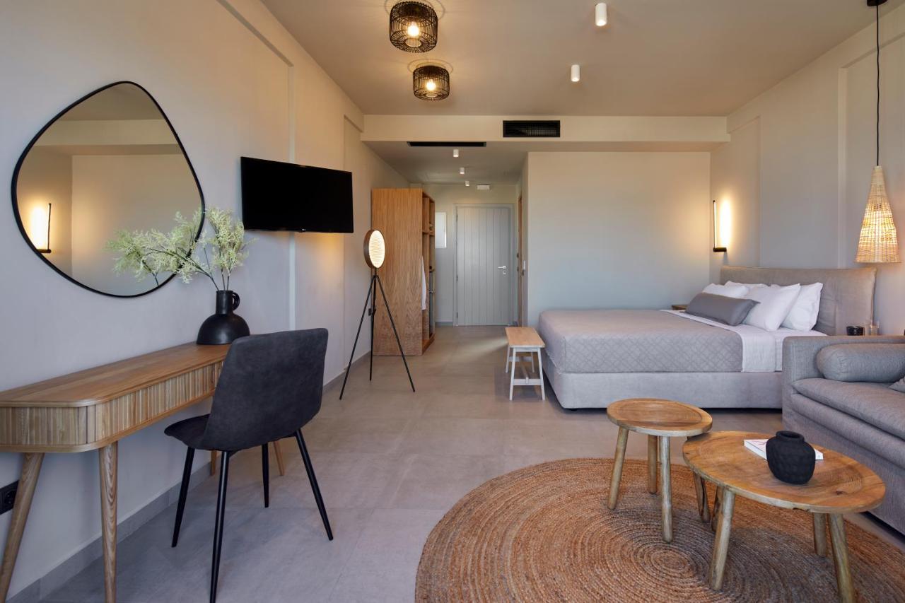 Mayu Suites Pýrgos Eksteriør bilde