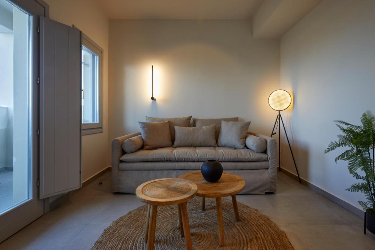 Mayu Suites Pýrgos Eksteriør bilde